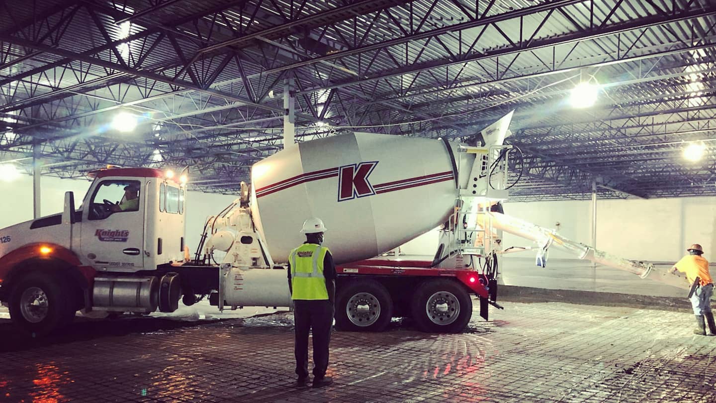 Knight's Redi-Mix supplies concrete to Tractor Supply Co. in Savannah, Georgia.